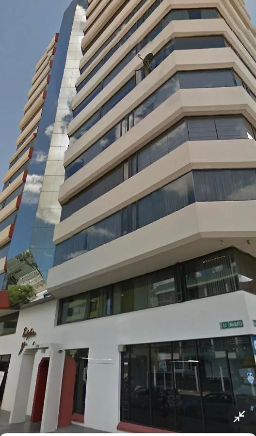 Suite Amoblada Con Aparcamiento Privado Excelente Vista Y Ubicacion! Sector La Carolina Κίτο Διαμέρισμα